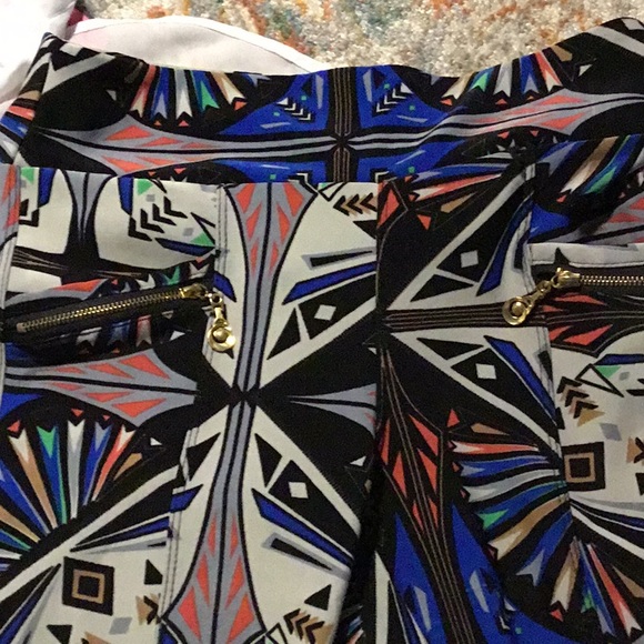 Fancy Fun  Blue & Black high rise Leggings Size Medium $35 - Picture 12 of 12